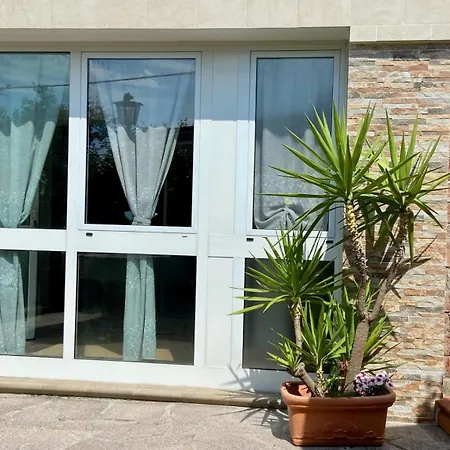Ca Mede Apartment *